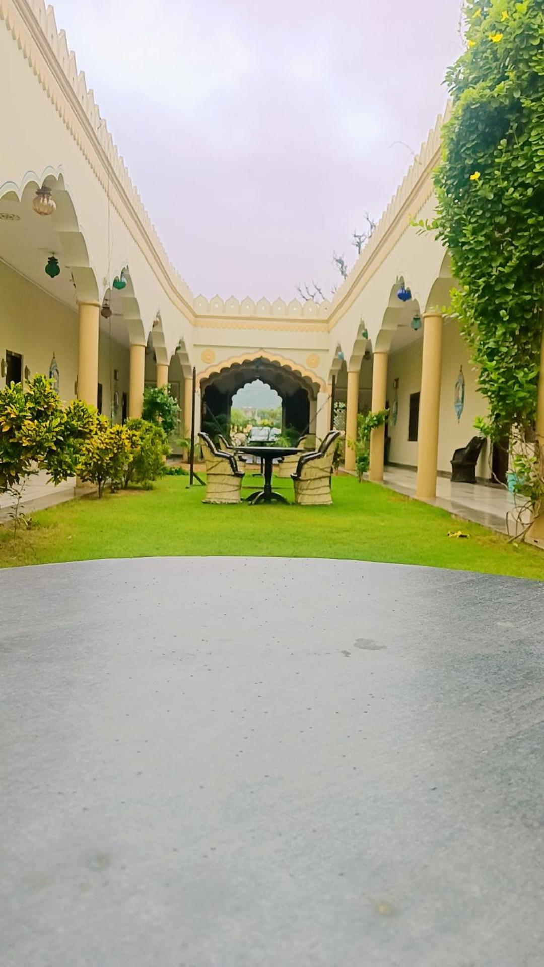 Hotel Mewad Haveli Pushkar Eksteriør billede