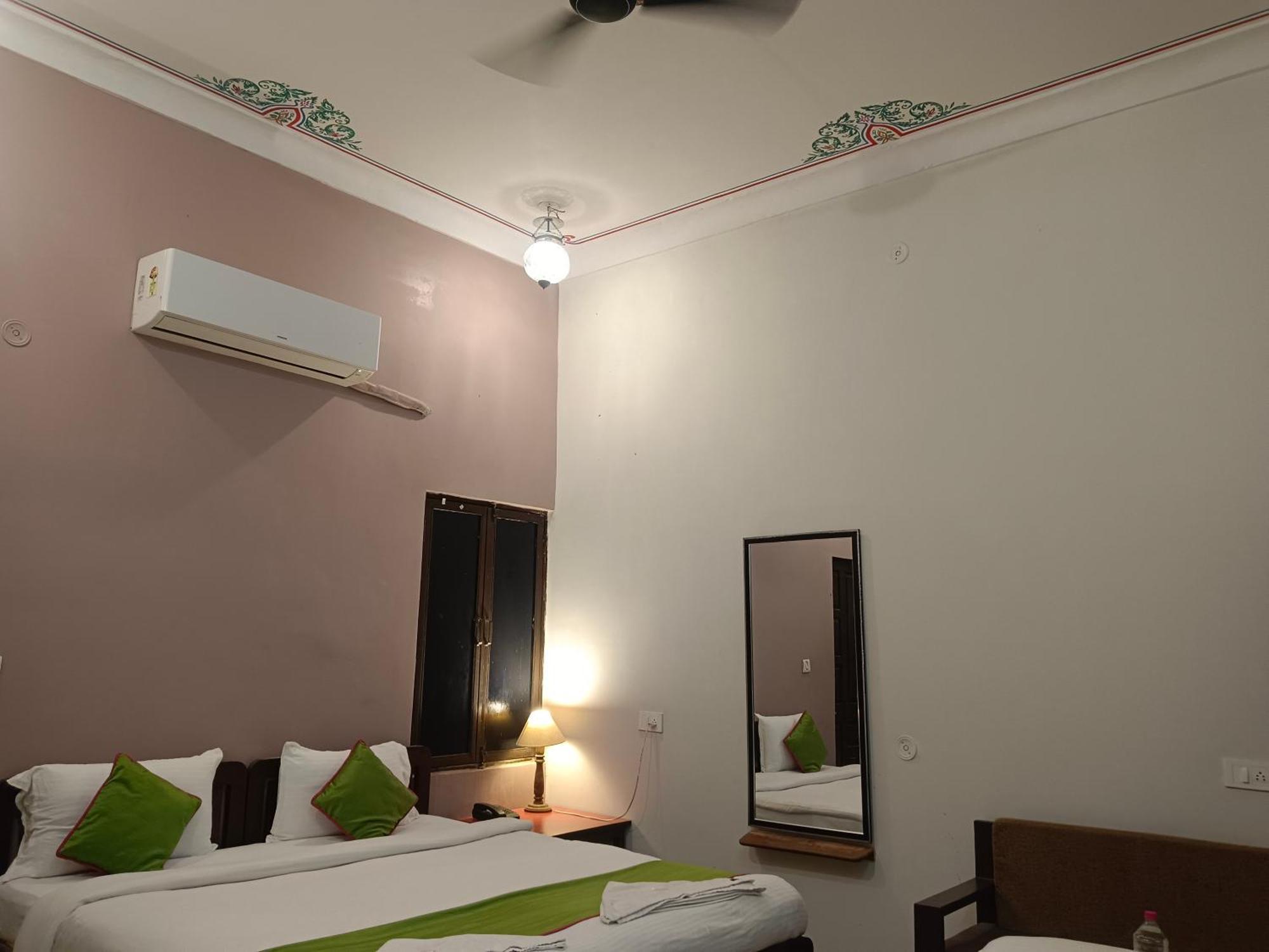 Hotel Mewad Haveli Pushkar Eksteriør billede